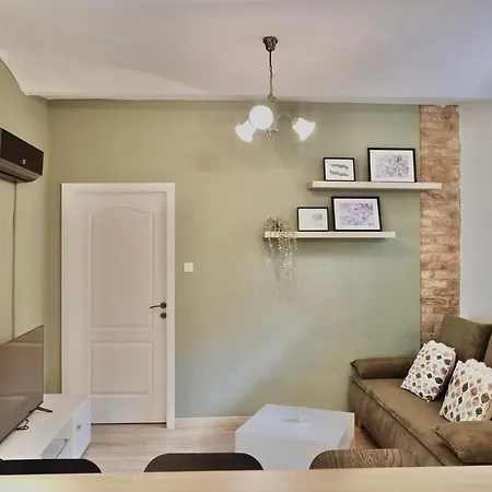 Visegradi Duplex - Modern 1-2 *